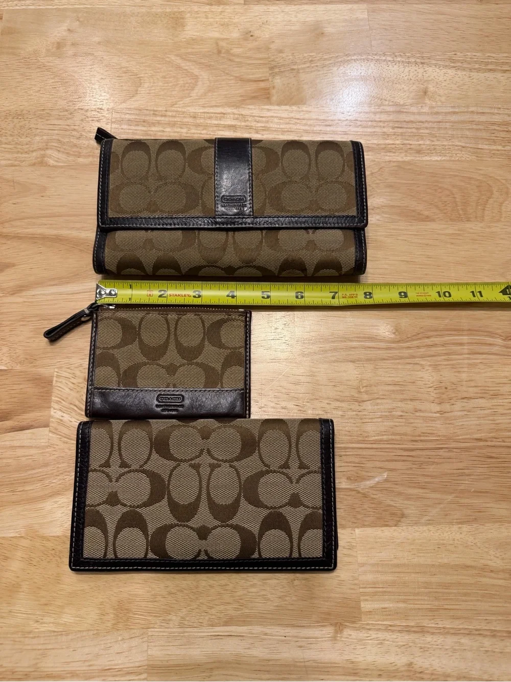 Coach Signature Trifold Wallet/Signature Coin Pouch/Signature Checkbook Wallet